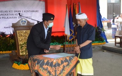 SMAN 1 Kintamani Menggelar Acara pelepasan Kelas XII Tahun pelajaran 2021/2022